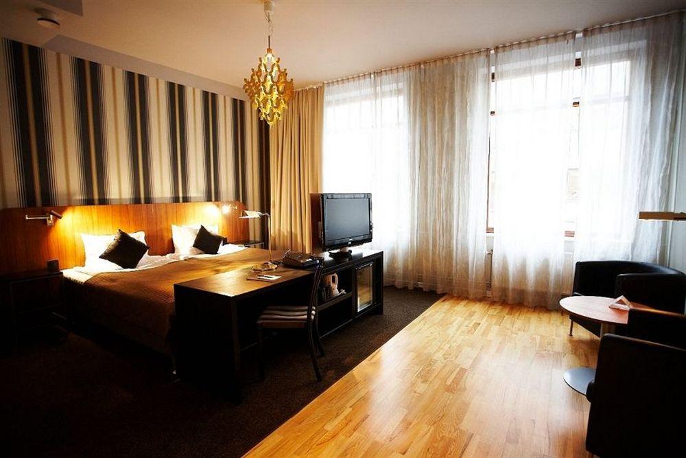 Profilhotels Savoy Йёнчёпинг Экстерьер фото