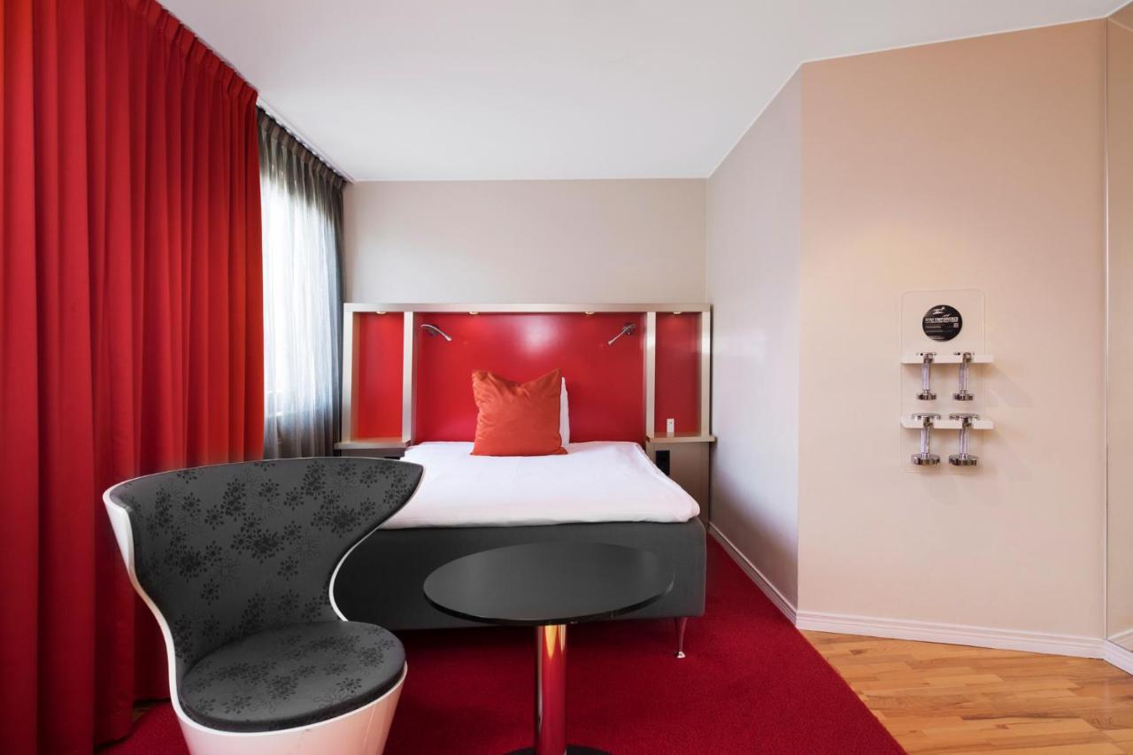 Profilhotels Savoy Йёнчёпинг Экстерьер фото