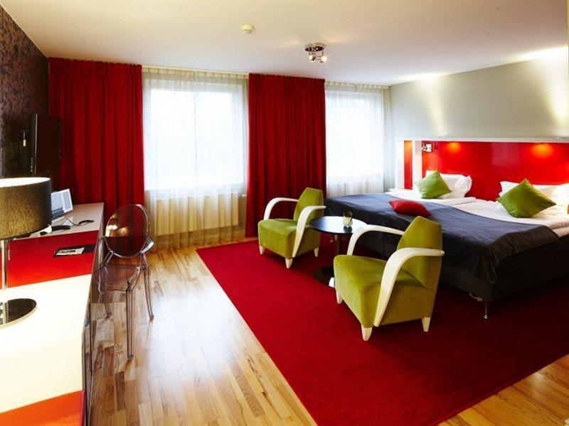 Profilhotels Savoy Йёнчёпинг Экстерьер фото