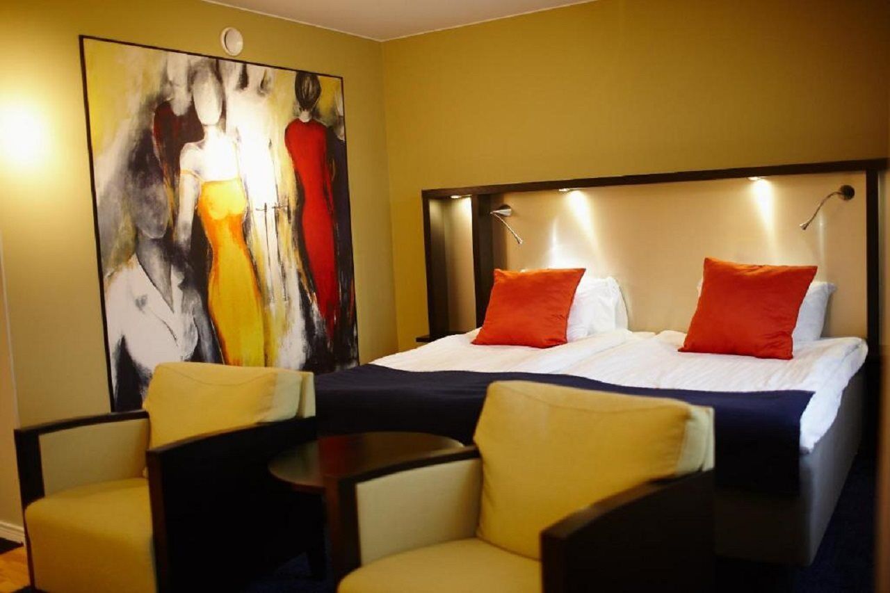 Profilhotels Savoy Йёнчёпинг Экстерьер фото
